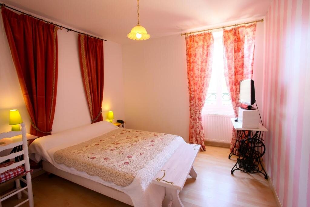 Chambre Anglaise — Élégance feutrée